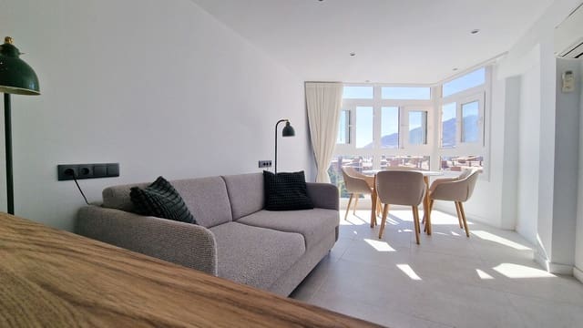 1 slaapkamer Appartement te koop in Puerto Marina, Benalmádena - € 199.900 (Ref: 9611336)