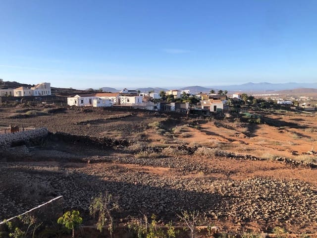 Solar/Parcela en Villaverde, La Oliva en venta - 195.000 € (Ref: 9615474)