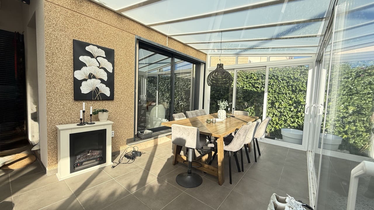 3 bedroom Villa for sale in La Zenia with garage - € 499,999 (Ref: 9615477)