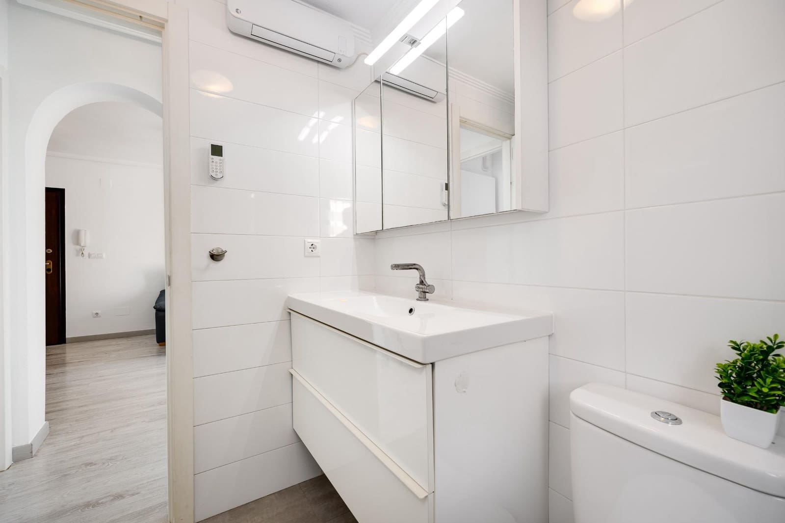 2 quarto Bungalow para venda em Torrevieja com piscina garagem - 204 000 € (Ref: 9621764)