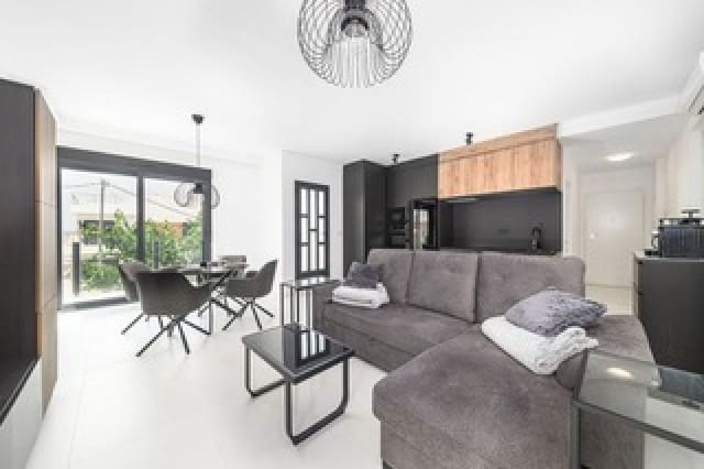 3 makuuhuone Kattohuoneisto myytävänä paikassa San Miguel de Salinas mukana uima-altaan - 269 000 € (Ref: 9621780)