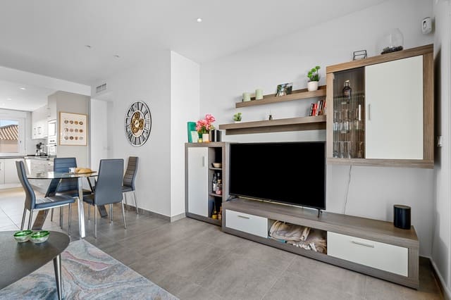 2 soveværelse Bungalow til salg i Parque Acuático - Sector 25, Torrevieja med swimmingpool - € 284.000 (Ref: 9621782)