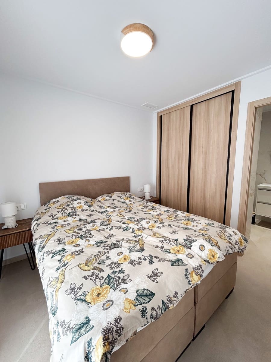 Apartamento de 3 habitaciones en El Raso en venta con piscina - 295.000 € (Ref: 9621784)