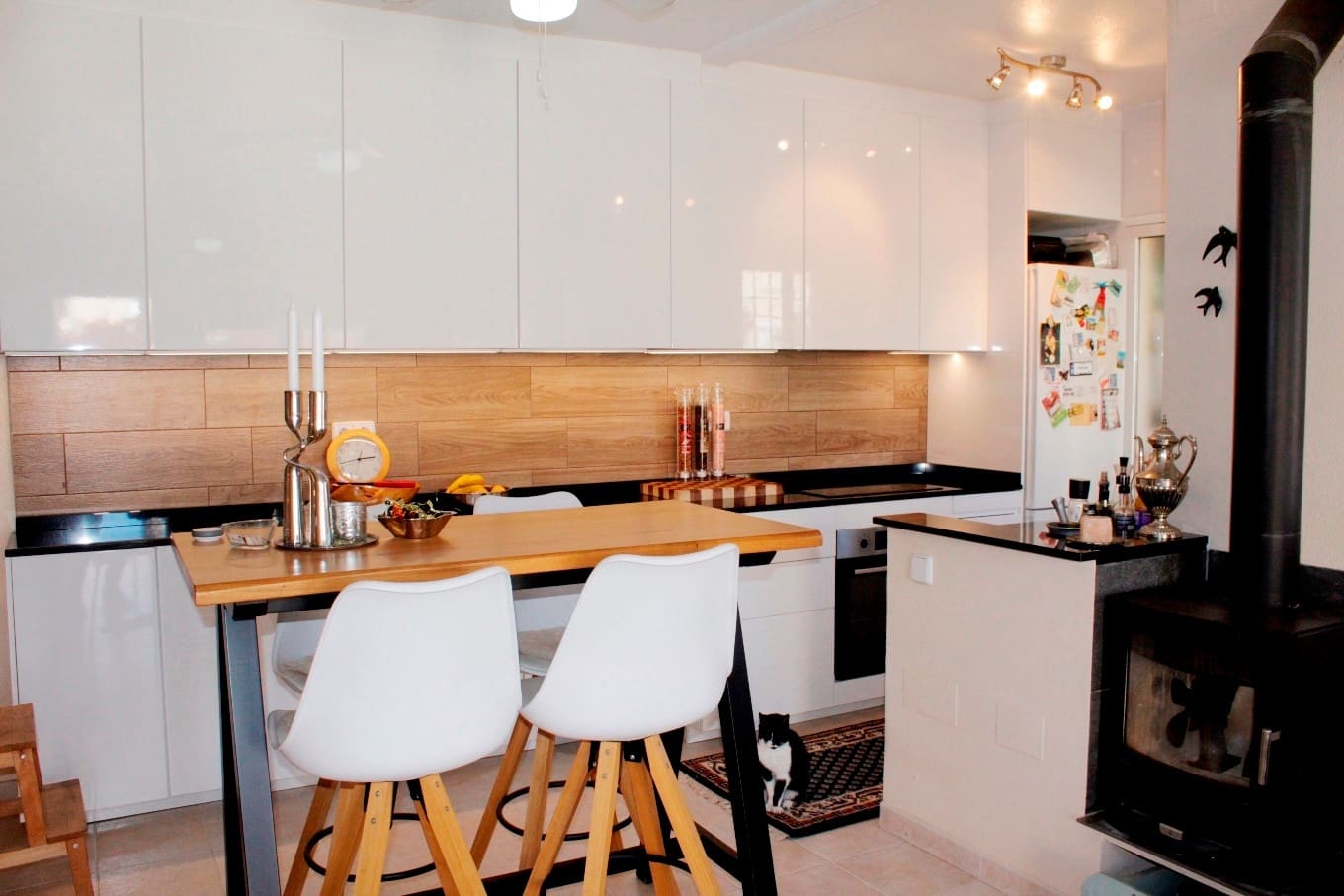 3 bedroom Semi-detached Villa for sale in Villamartin with pool garage - € 239,000 (Ref: 9621790)