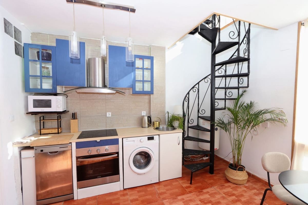 2 soveværelse Lejlighed til salg i Orihuela Costa med swimmingpool - € 132.000 (Ref: 9625670)