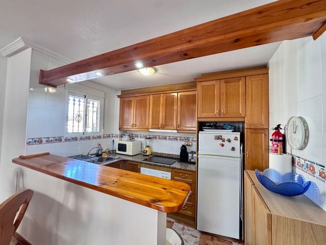 2 bedroom Townhouse for sale in Villamartin, Orihuela - € 185,000 (Ref: 9625675)