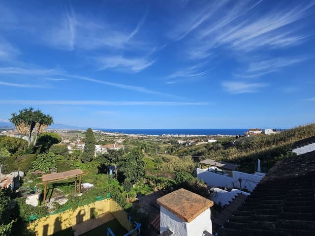 4 quarto Casa em Banda para venda em Manilva Pueblo, Manilva com garagem - 345 000 € (Ref: 9625679)