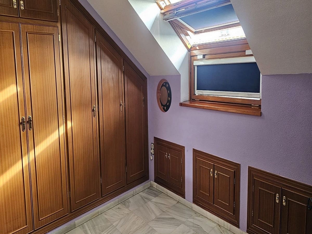 5 chambre Appartement à vendre à Fuengirola avec piscine garage - 742 000 € (Ref: 9630088)