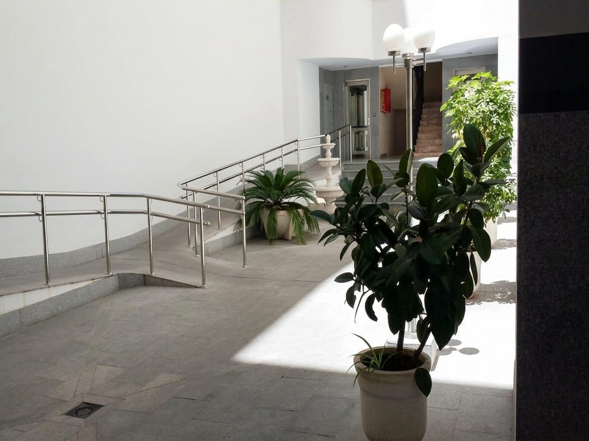 5 bedroom Apartment for sale in Fuengirola with garage - € 742,000 (Ref: 9630088)