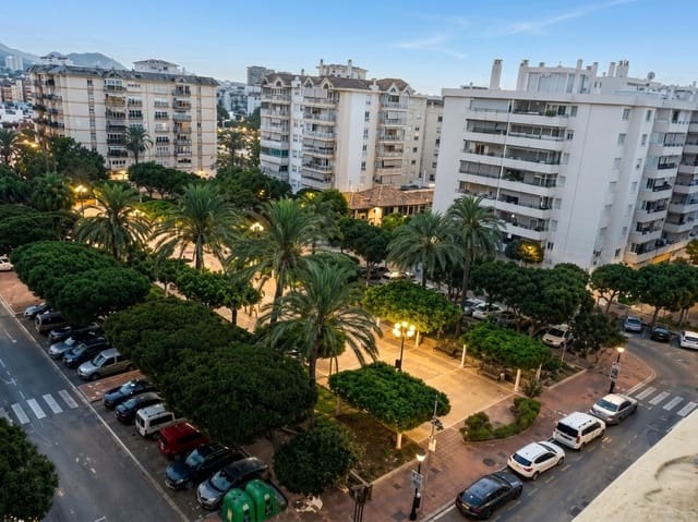 5 quarto Apartamento para venda em Zona Puerto Deportivo, Fuengirola com garagem - 742 000 € (Ref: 9630088)