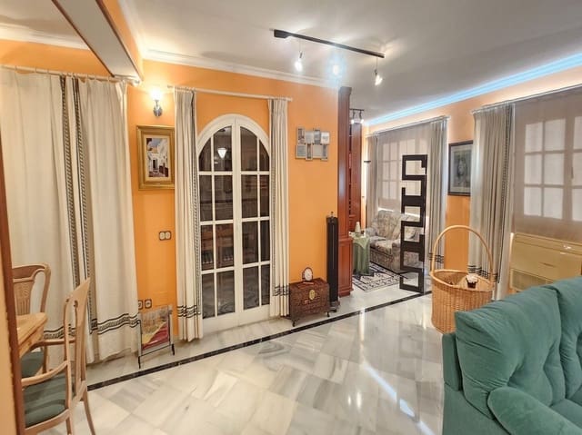 5 quarto Apartamento para venda em Zona Puerto Deportivo, Fuengirola com garagem - 742 000 € (Ref: 9630088)