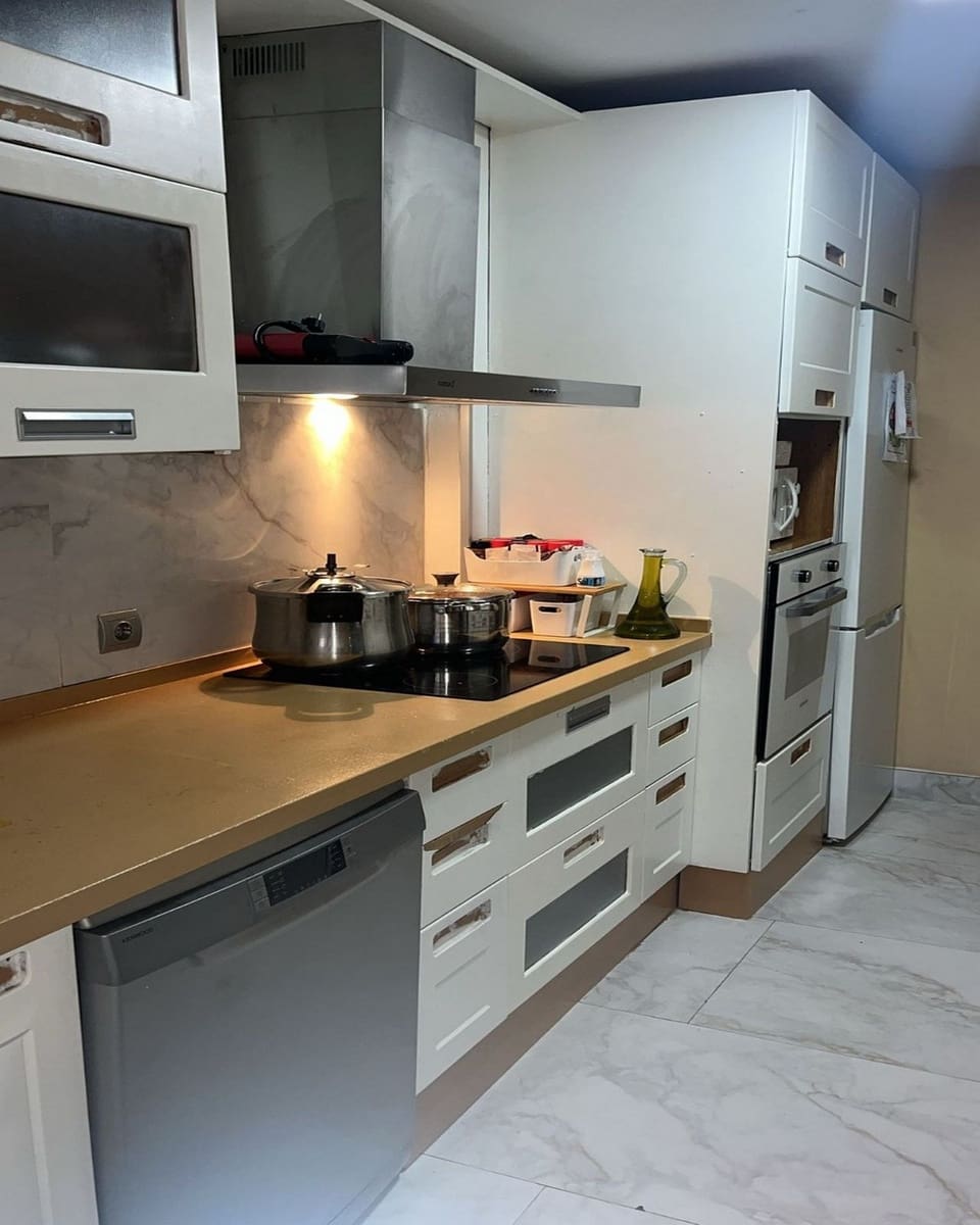 Apartamento de 3 habitaciones en Fuengirola en venta - 330.000 € (Ref: 9630089)