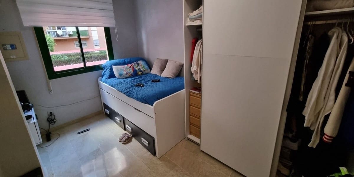 Apartamento de 3 habitaciones en Fuengirola en venta - 330.000 € (Ref: 9630089)