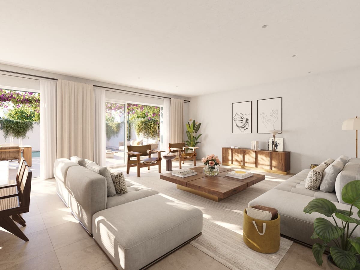 3 bedroom Semi-detached Villa for sale in Sotogrande with pool - € 1,014,000 (Ref: 9630090)