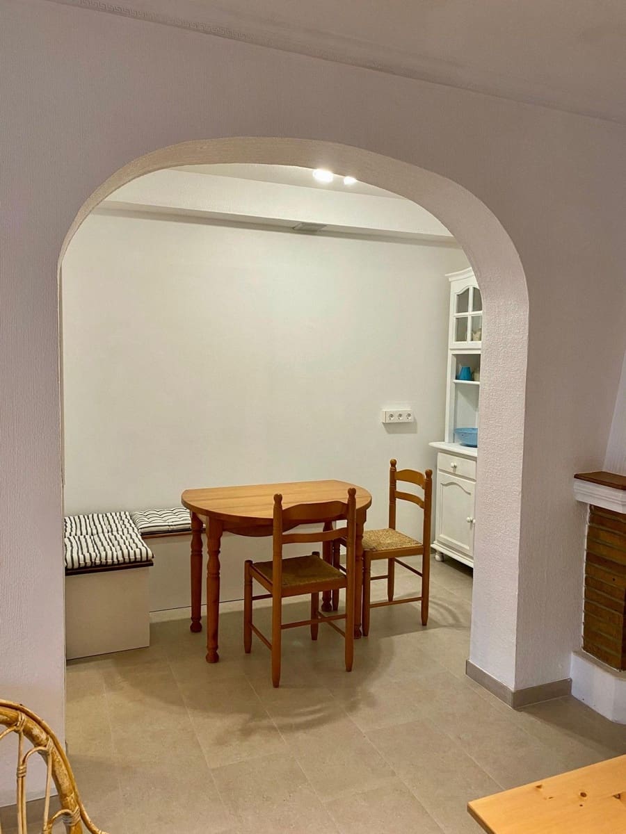 2 soverom Leilighet til salgs i Cabo Roig med svømmebasseng garasje - € 275 000 (Ref: 9630091)