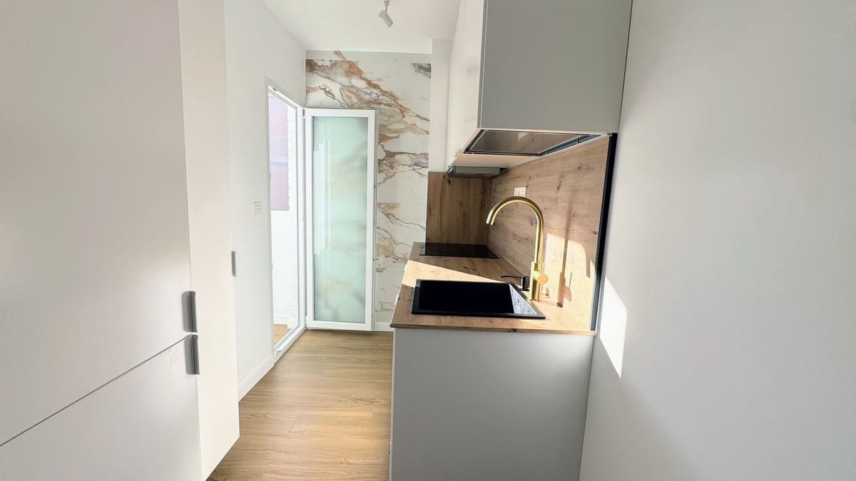 2 slaapkamer Appartement te koop in Orihuela Costa met zwembad garage - € 220.000 (Ref: 9630092)