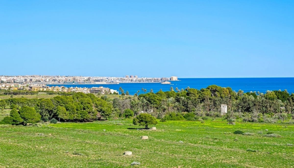 2 slaapkamer Appartement te koop in Orihuela Costa met zwembad garage - € 220.000 (Ref: 9630092)