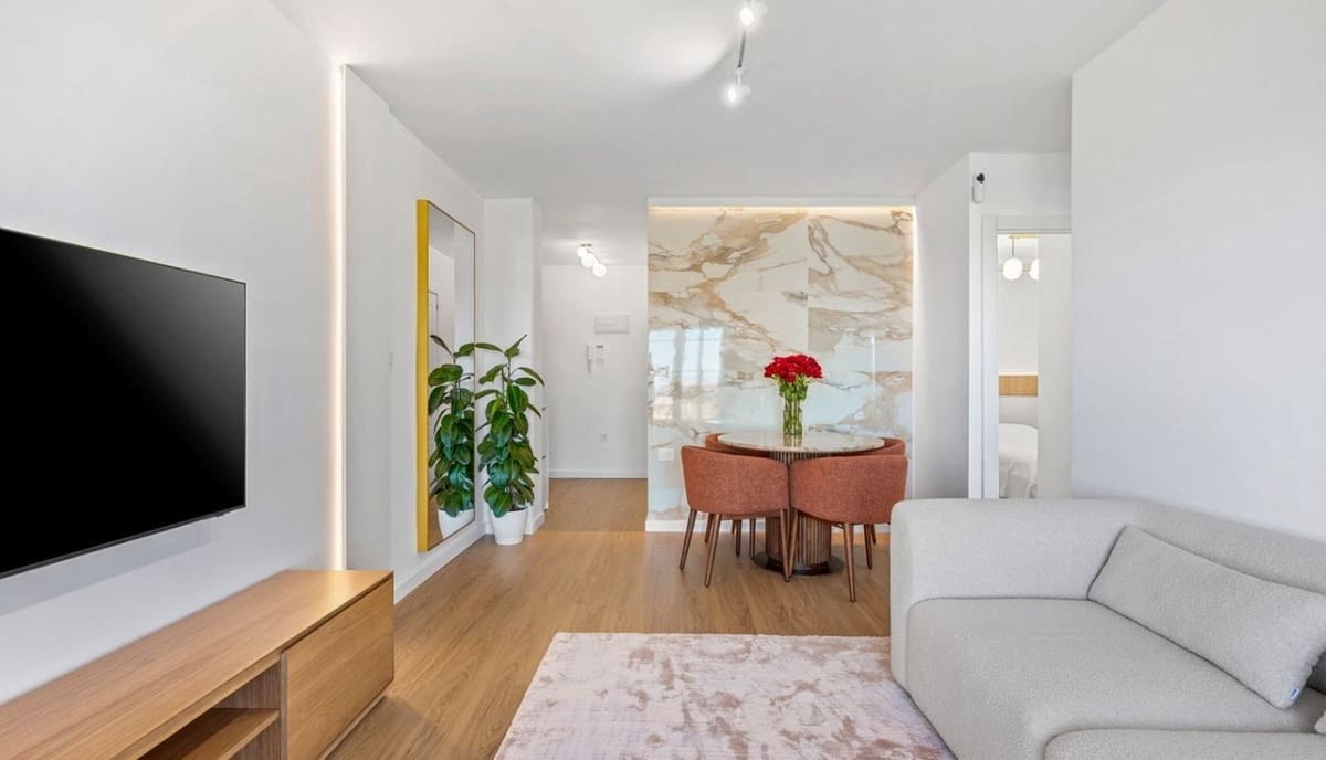 2 slaapkamer Appartement te koop in Orihuela Costa met zwembad garage - € 220.000 (Ref: 9630092)
