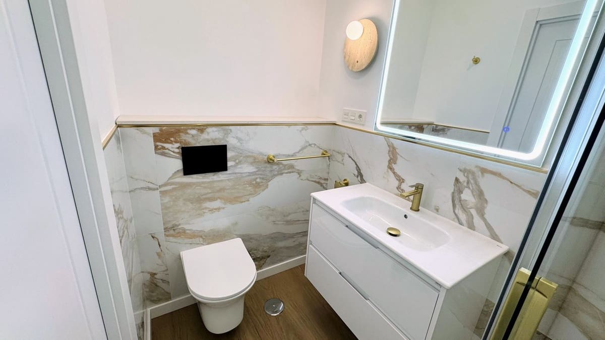 2 slaapkamer Appartement te koop in Orihuela Costa met zwembad garage - € 220.000 (Ref: 9630092)