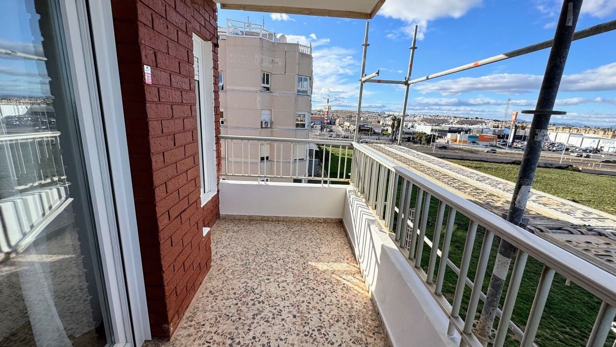 2 slaapkamer Appartement te koop in Orihuela Costa met zwembad garage - € 220.000 (Ref: 9630092)