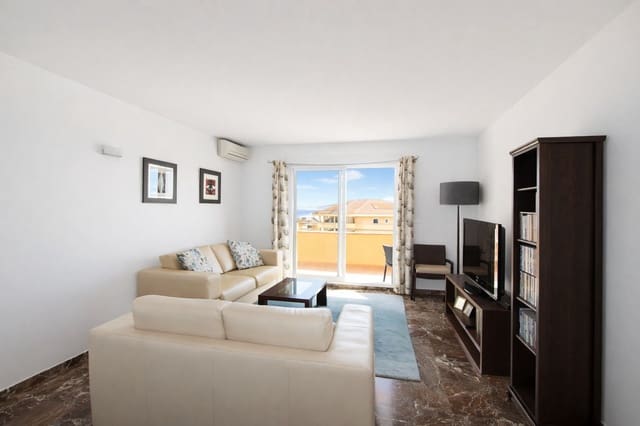 Apartamento de 2 habitaciones en Carvajal, Fuengirola en venta - 350.000 € (Ref: 9630104)