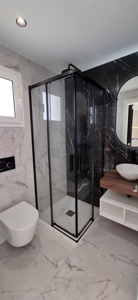 3 chambre Villa/Maison Semi-Mitoyenne à vendre à Corralejo avec piscine garage - 430 000 € (Ref: 9630111)