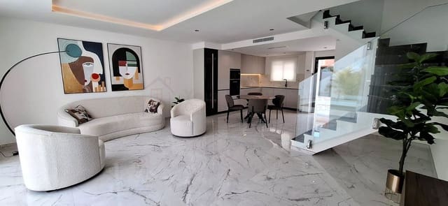 3 camera da letto Villetta Bifamiliare in vendita in Corralejo, La Oliva con piscina garage - 430.000 € (Rif: 9630111)