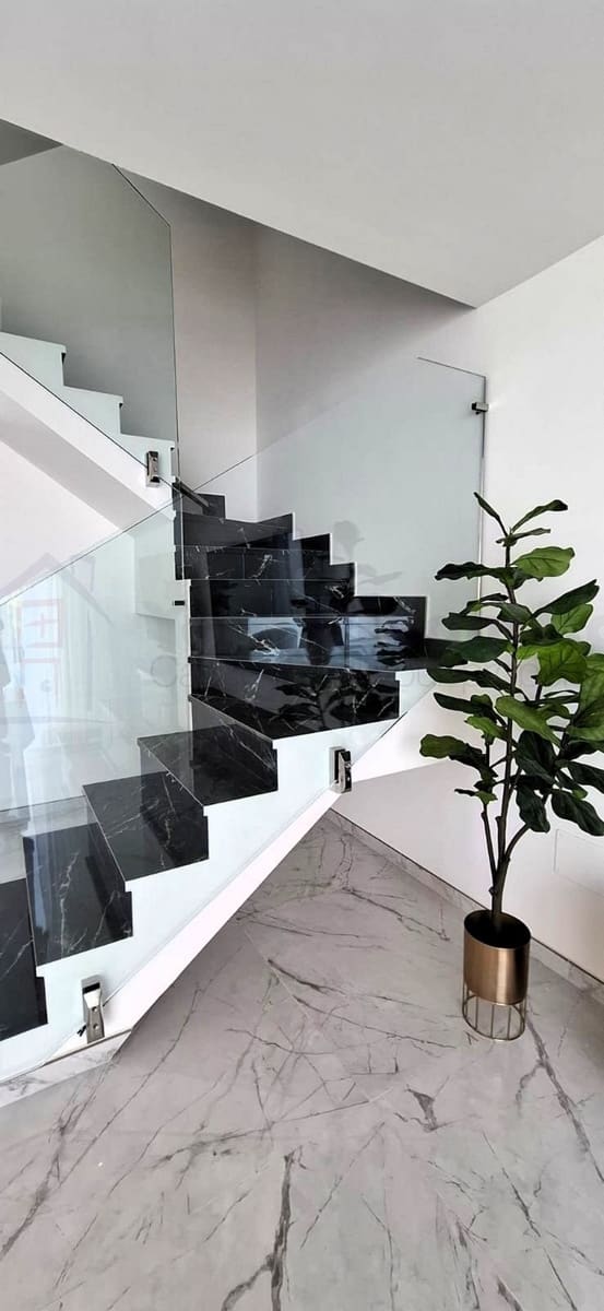 3 bedroom Semi-detached Villa for sale in Corralejo with pool garage - € 430,000 (Ref: 9630111)