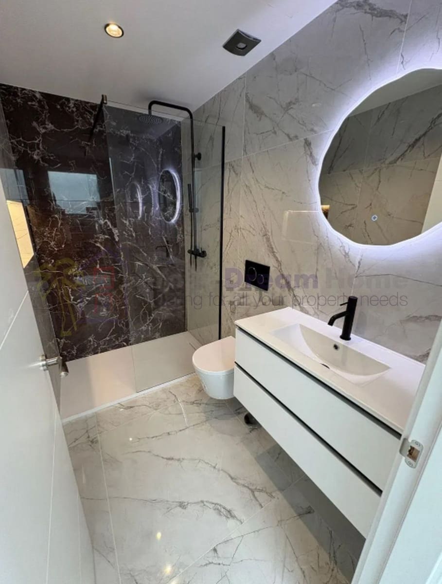 3 bedroom Semi-detached Villa for sale in Corralejo with pool garage - € 430,000 (Ref: 9630111)