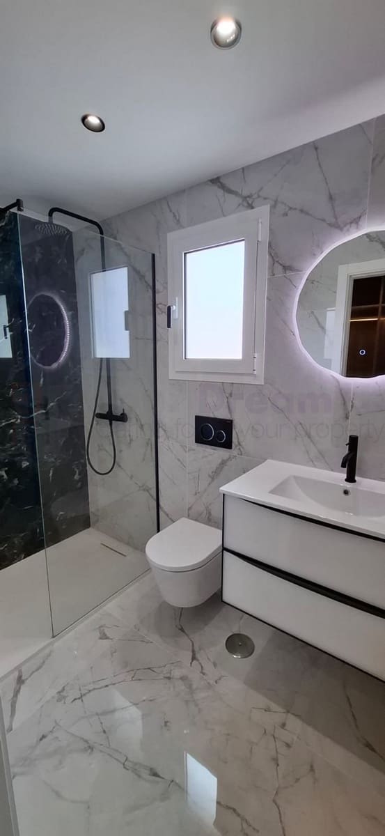 3 bedroom Semi-detached Villa for sale in Corralejo with pool garage - € 430,000 (Ref: 9630111)