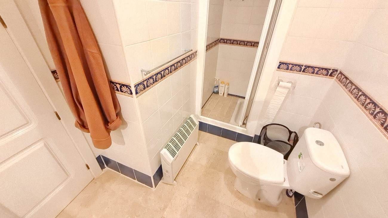 2 soverom Penthouse til salgs i Villamartin med svømmebasseng garasje - € 229 900 (Ref: 9634300)