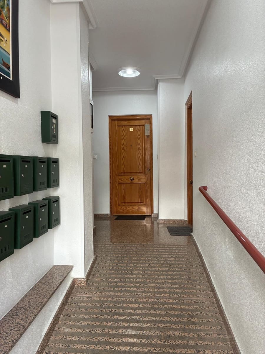 2 soverom Leilighet til salgs i Torrevieja - € 169 000 (Ref: 9634301)