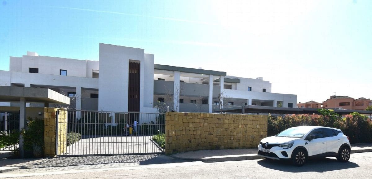 2 chambre Appartement à vendre à Bahia de Casares avec piscine - 399 000 € (Ref: 9637317)