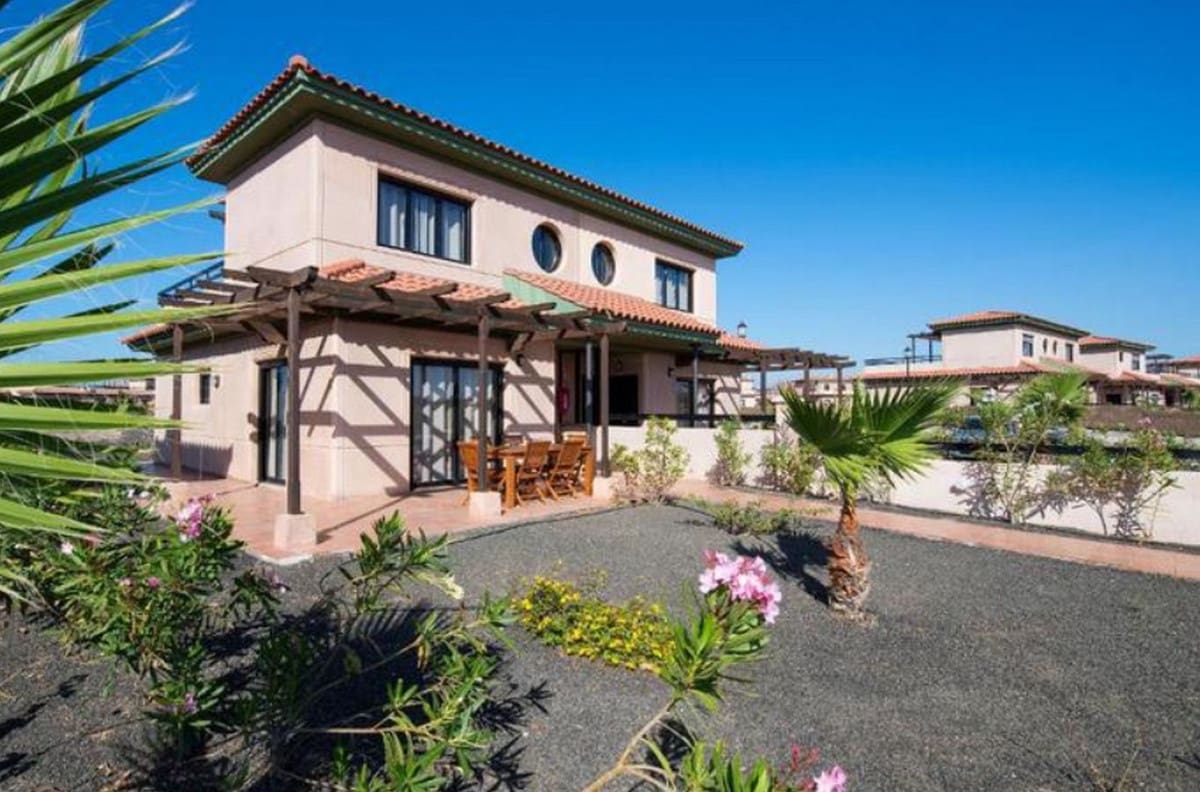 Apartamento de 1 habitación en Lajares en venta con piscina - 169.000 € (Ref: 9637319)