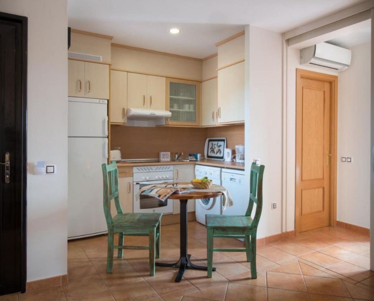 1 chambre Appartement de Plage à vendre à Lajares avec piscine - 169 000 € (Ref: 9637319)