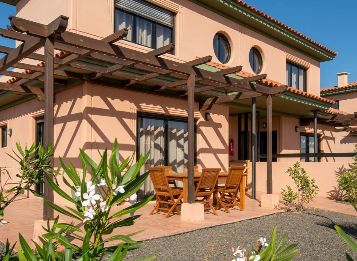 1 bedroom Villa for sale in La Oliva with pool - € 169,000 (Ref: 9637319)