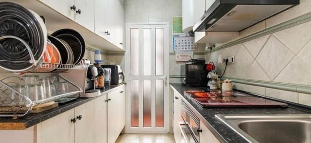 3 makuuhuone Huoneisto myytävänä paikassa Las Filipinas mukana uima-altaan - 294 000 € (Ref: 9637327)