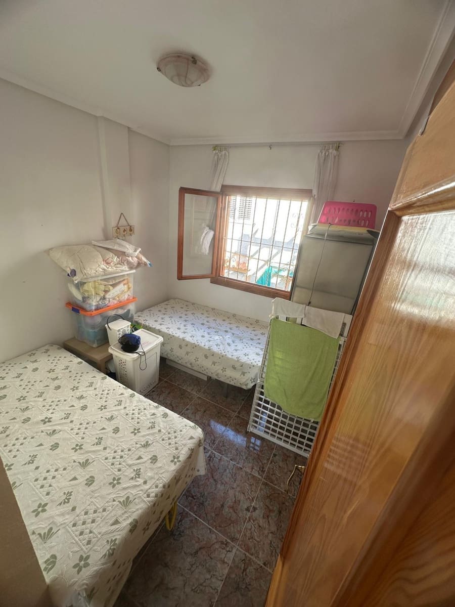 2 Zimmer Bungalow zu verkaufen in Guardamar del Segura mit Pool - 136.000 € (Ref: 9637333)