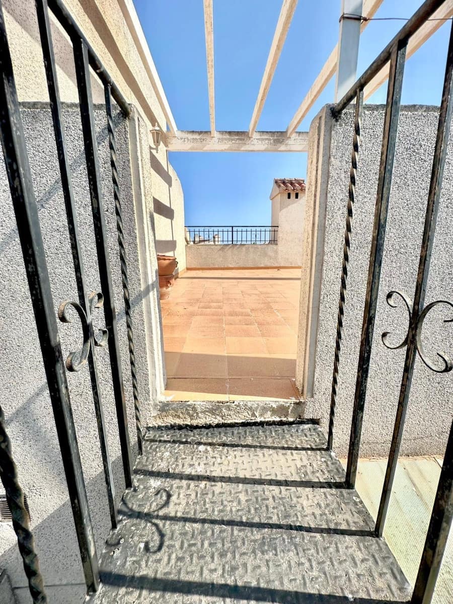 2 Zimmer Bungalow zu verkaufen in Guardamar del Segura mit Pool - 136.000 € (Ref: 9637333)