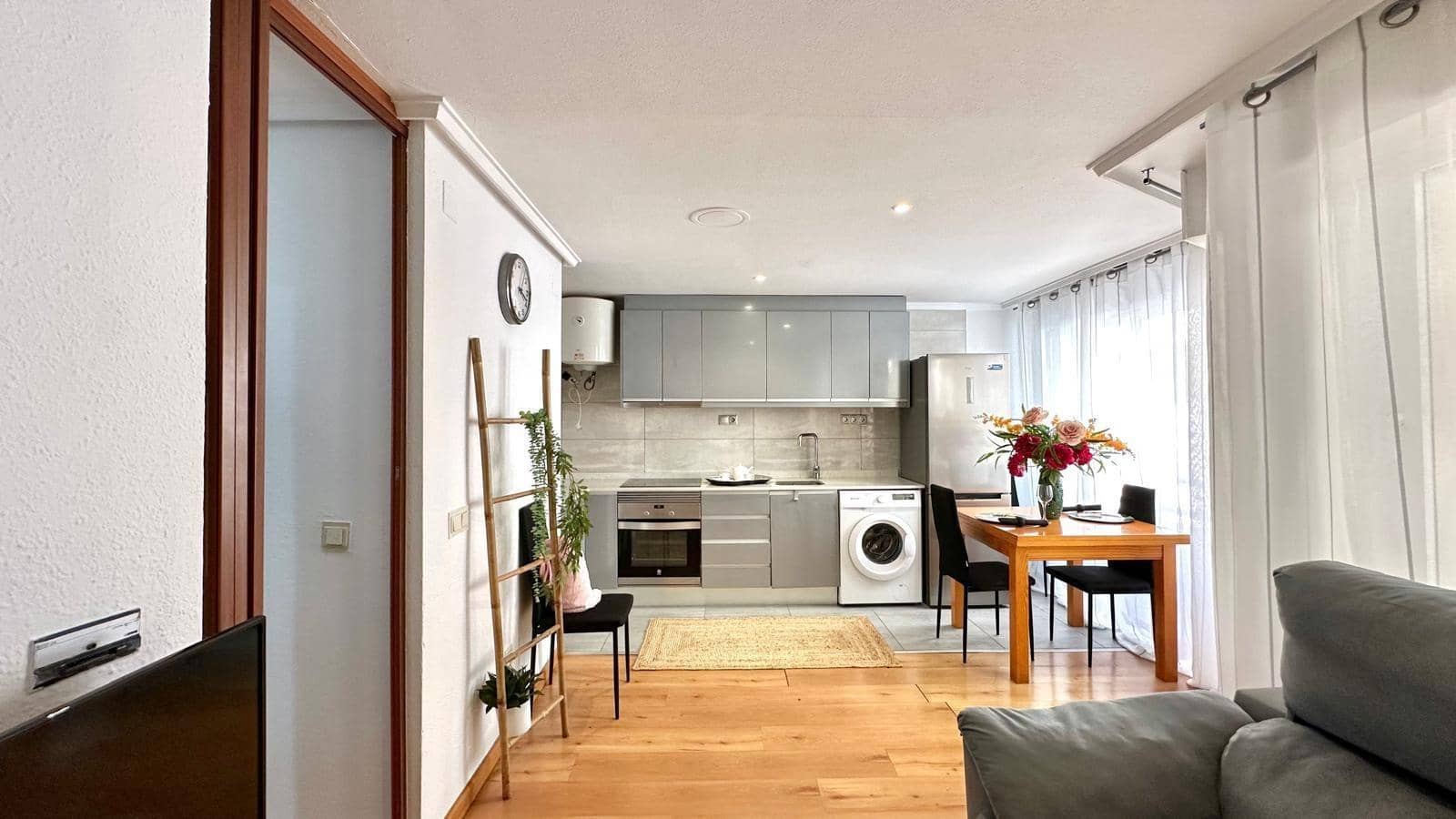 2 soverom Leilighet til salgs i Torrevieja - € 144 900 (Ref: 9637336)