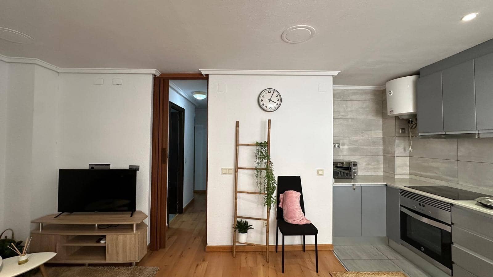 2 soverom Leilighet til salgs i Torrevieja - € 144 900 (Ref: 9637336)