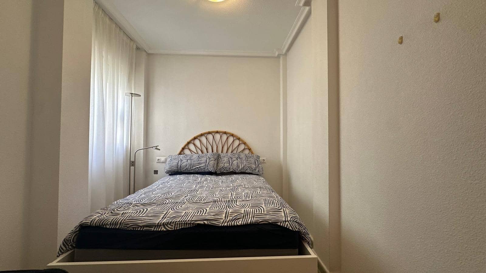 Apartamento de 1 habitación en Torrevieja en venta - 134.900 € (Ref: 9637345)