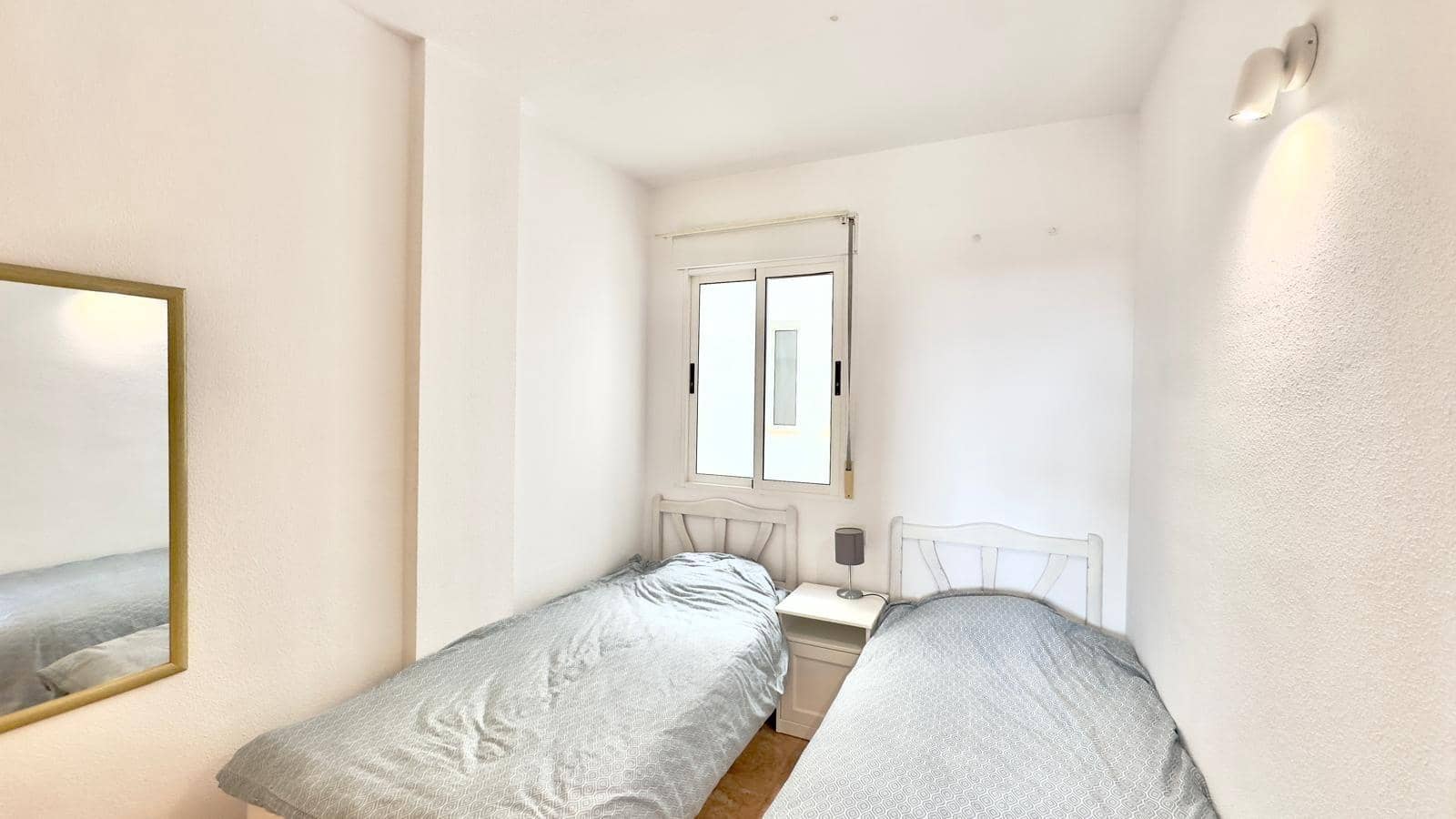 2 slaapkamer Appartement te koop in Torrevieja met zwembad - € 132.900 (Ref: 9637357)