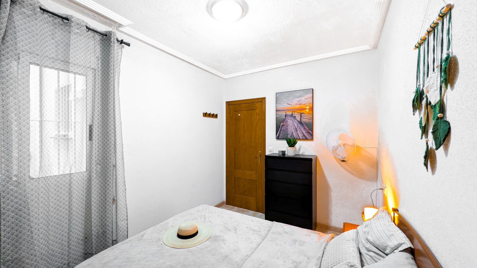 2 Zimmer Apartment zu verkaufen in Torrevieja mit Pool - 129.000 € (Ref: 9637358)