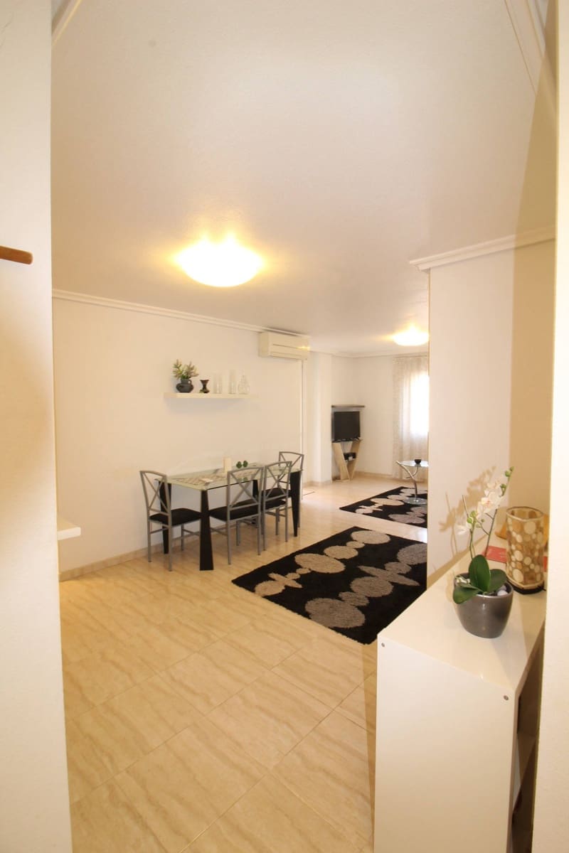 2 chambre Appartement à vendre à Torrevieja - 137 000 € (Ref: 9637364)