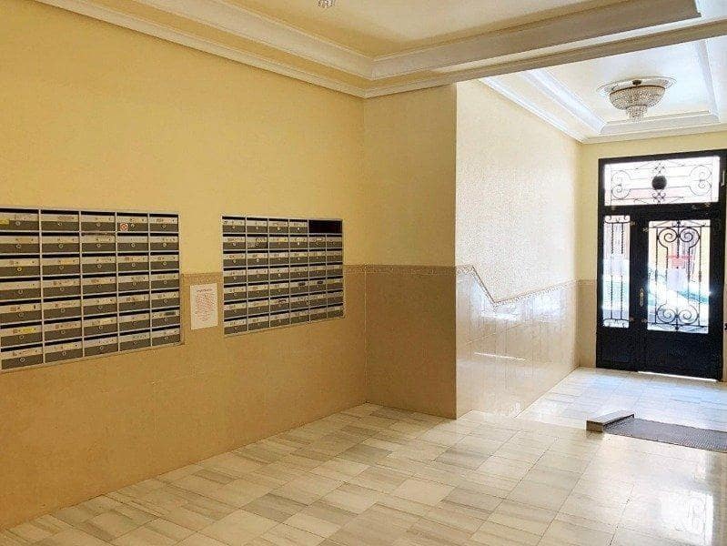 2 Zimmer Apartment zu verkaufen in Torrevieja mit Pool - 144.228 € (Ref: 9637391)