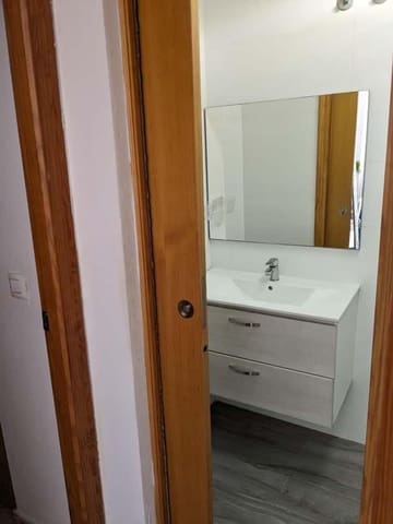 2 bedroom Apartment for sale in Parque de las Naciones, Torrevieja with pool - € 139,900 (Ref: 9637392)