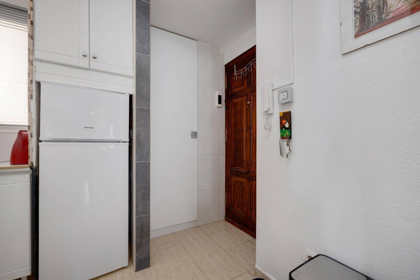 3 slaapkamer Appartement te koop in Torrevieja - € 137.000 (Ref: 9637396)