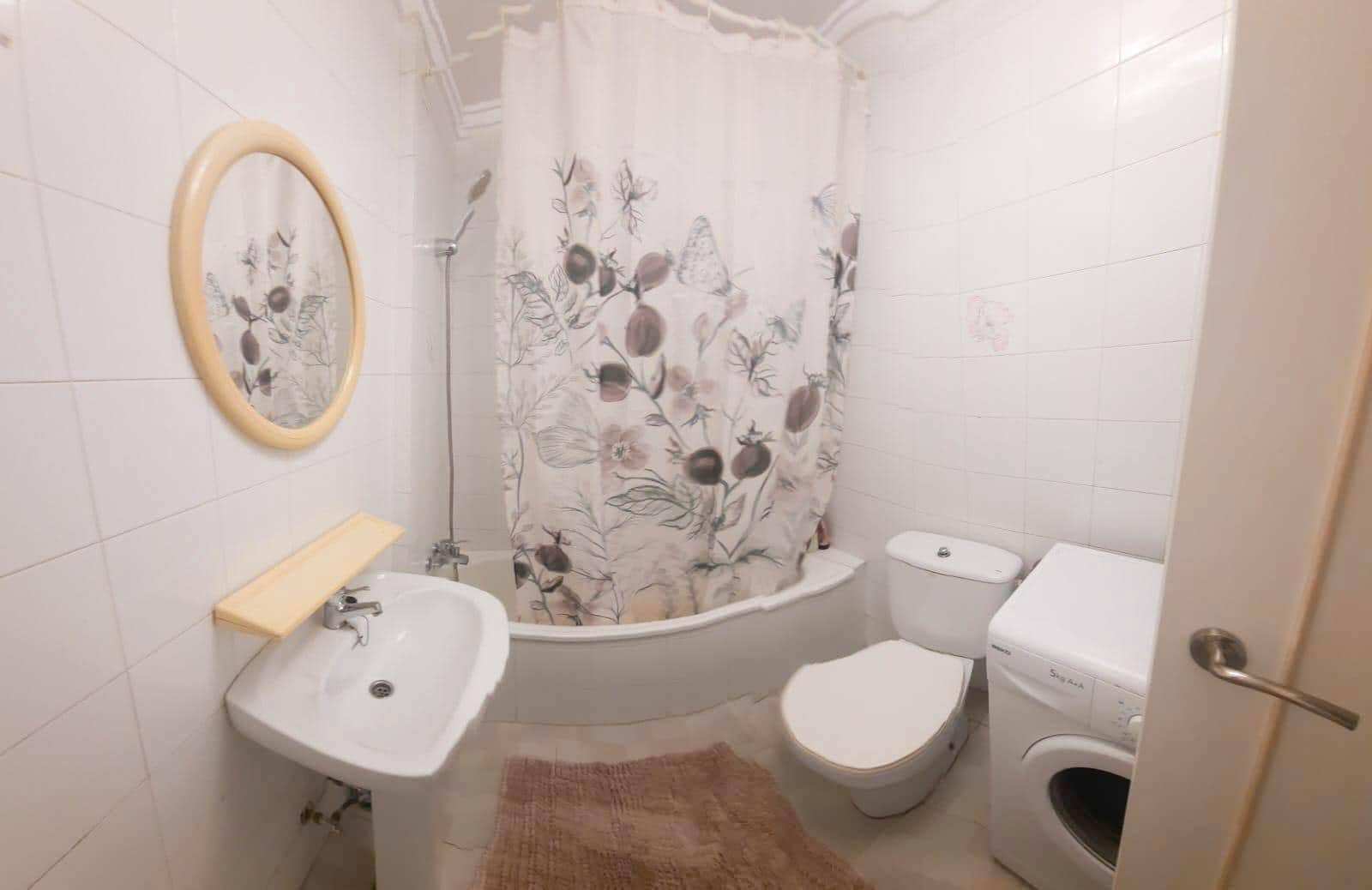 2 bedroom Apartment for sale in Torrevieja - € 127,000 (Ref: 9637398)