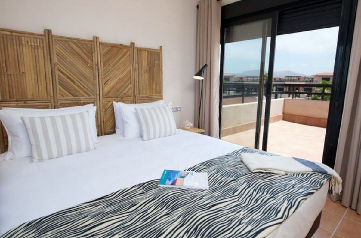 3 sovrum Radhus till salu i Lajares med pool - 245 000 € (Ref: 9637412)